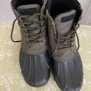 Sperry duck boots
